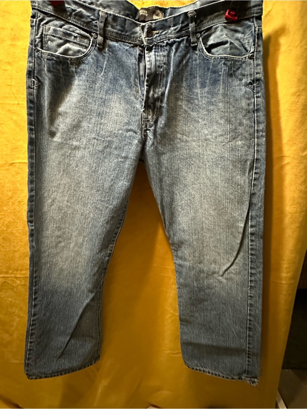 No Boundaries Men's Light Blue Relaxed Jeans